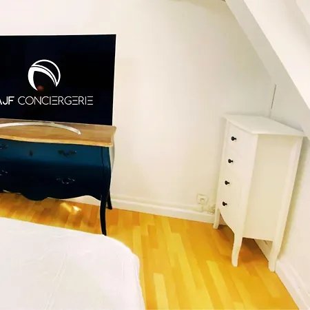 Cocon Cosy Avec Velux A 2 Pas De La Mer Avec Garage * Ajaccio (Corsica)